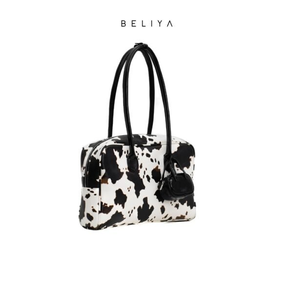 CATALOG NUKA SAPI_20251110_111449_0001 Nuka Cow Skin - Extra Large