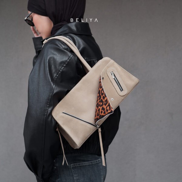 Yoshi Shoulder Bag