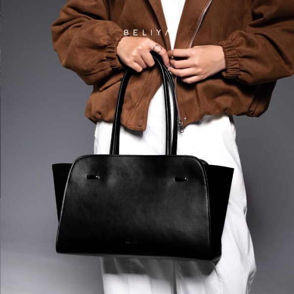 7 Ryu Tote Bag
